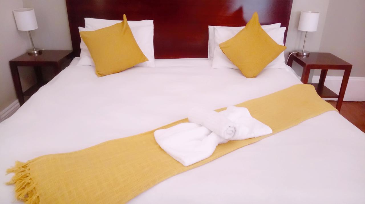 The Vic Hotel 伊丽莎白港 外观 照片