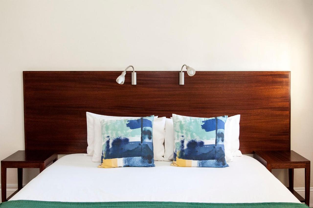 The Vic Hotel 伊丽莎白港 外观 照片
